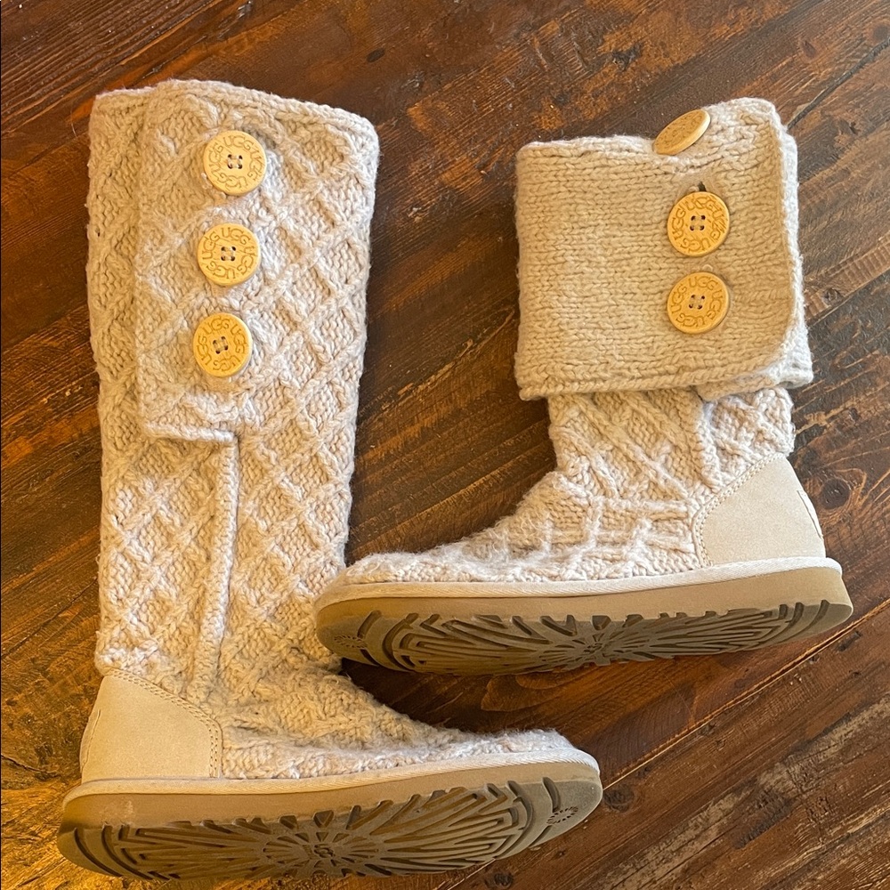 UGG Beige Knit Boots with Button Detail lattice cardy boot